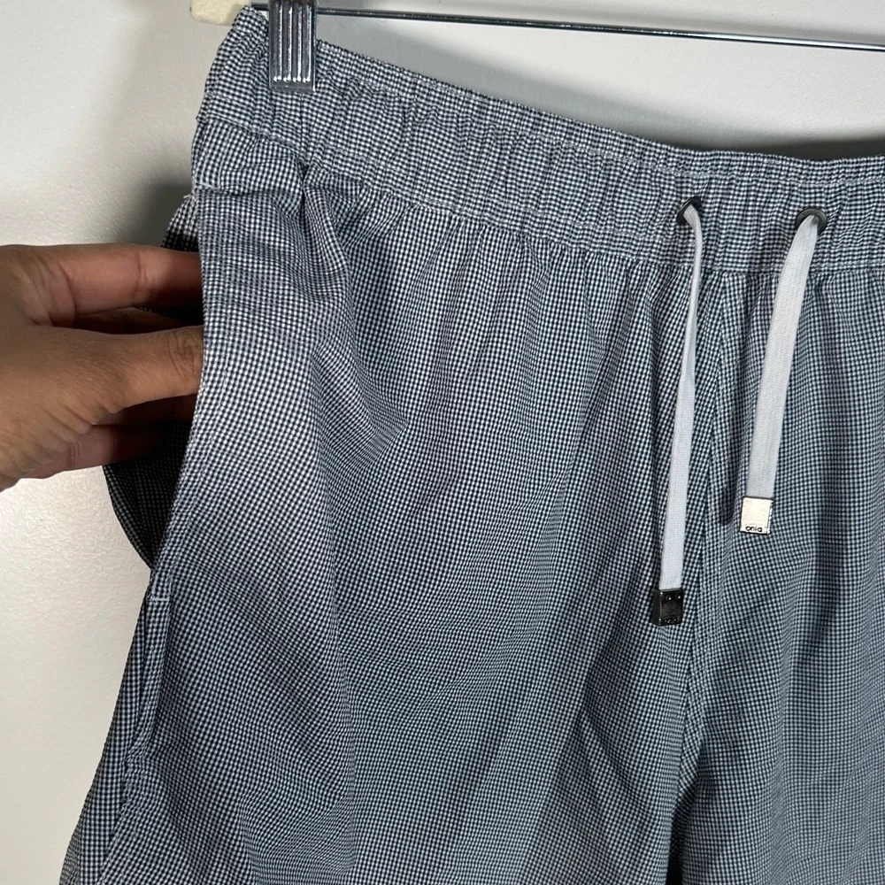 Onia Charles Short Size XL Swim Trunks Blue White Gingham Quick-Dry Mesh Lined